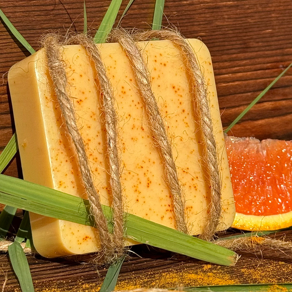 "YELLOW FOOTPRINTS" (Lemongrass + Sweet Orange)